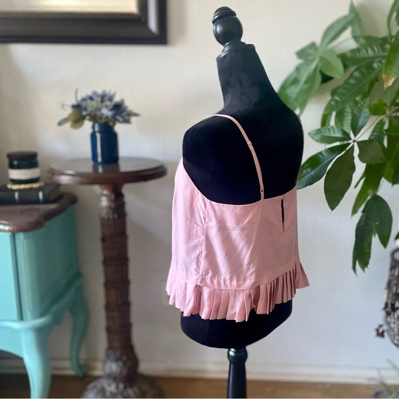NWOT French Connection Crepe Pleated Tank Top Cami in Light Pink Size M - Picture 9 of 14